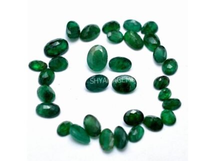 Natural Emerald Oval Faceted Cut E04