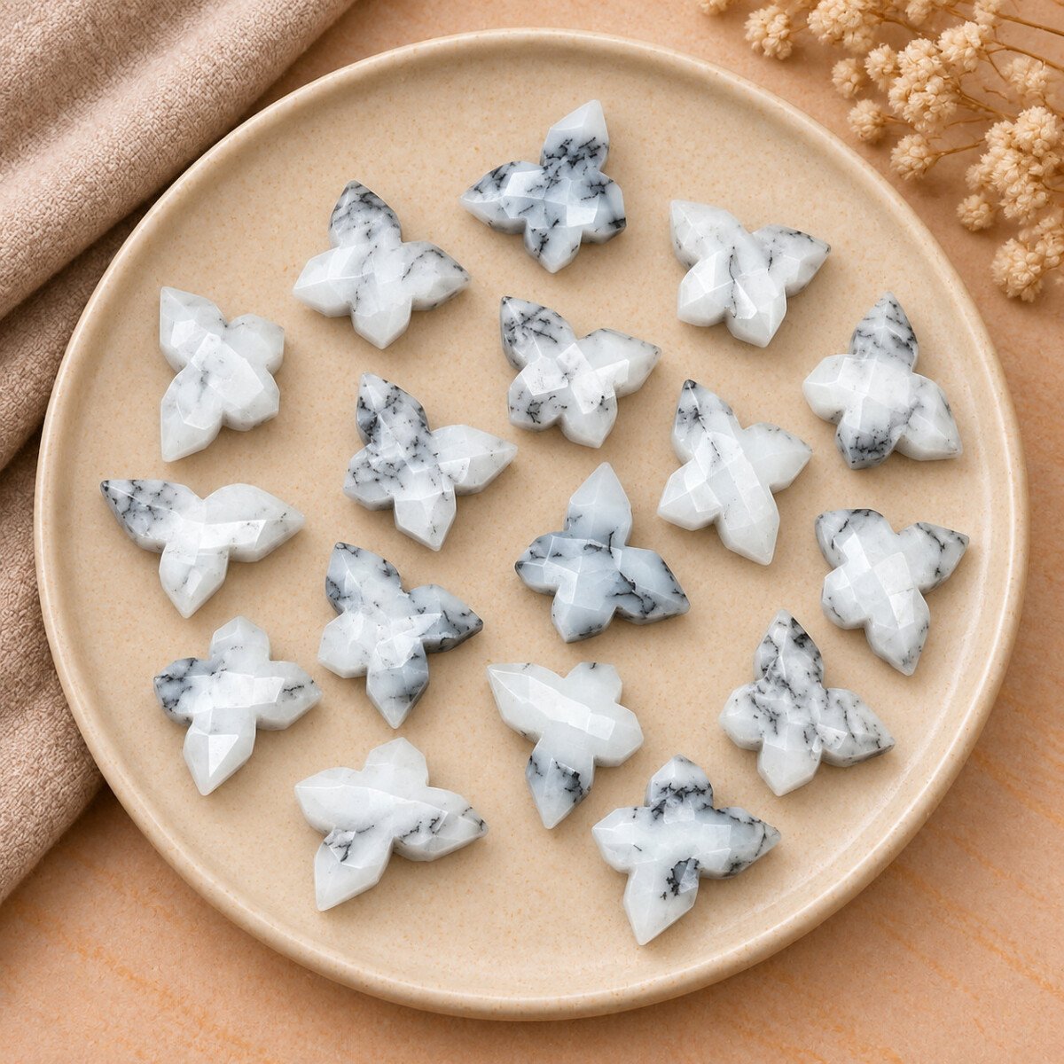 Dendrite Opal Butterfly 14x10mm Dendrite Opal Butterfly 14x10mm