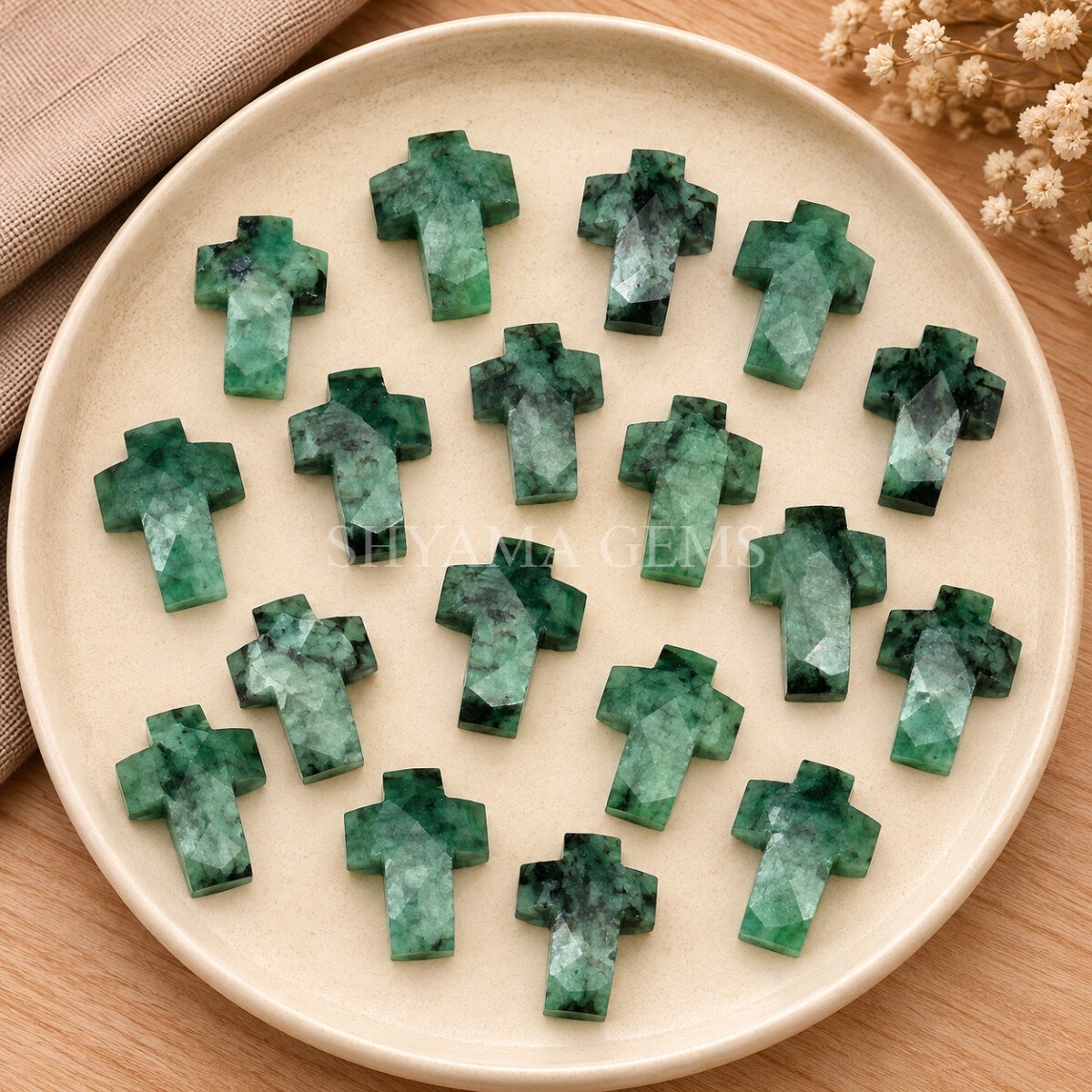 Emerald Faceted Cross Shape Loose Gemstone 15x10mm Emerald Faceted Cross Shape Loose Gemstone 15x10mm