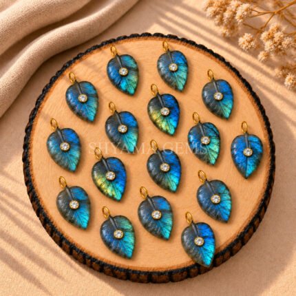 Labradorite Leaf Inlay Pendant 14x10mm