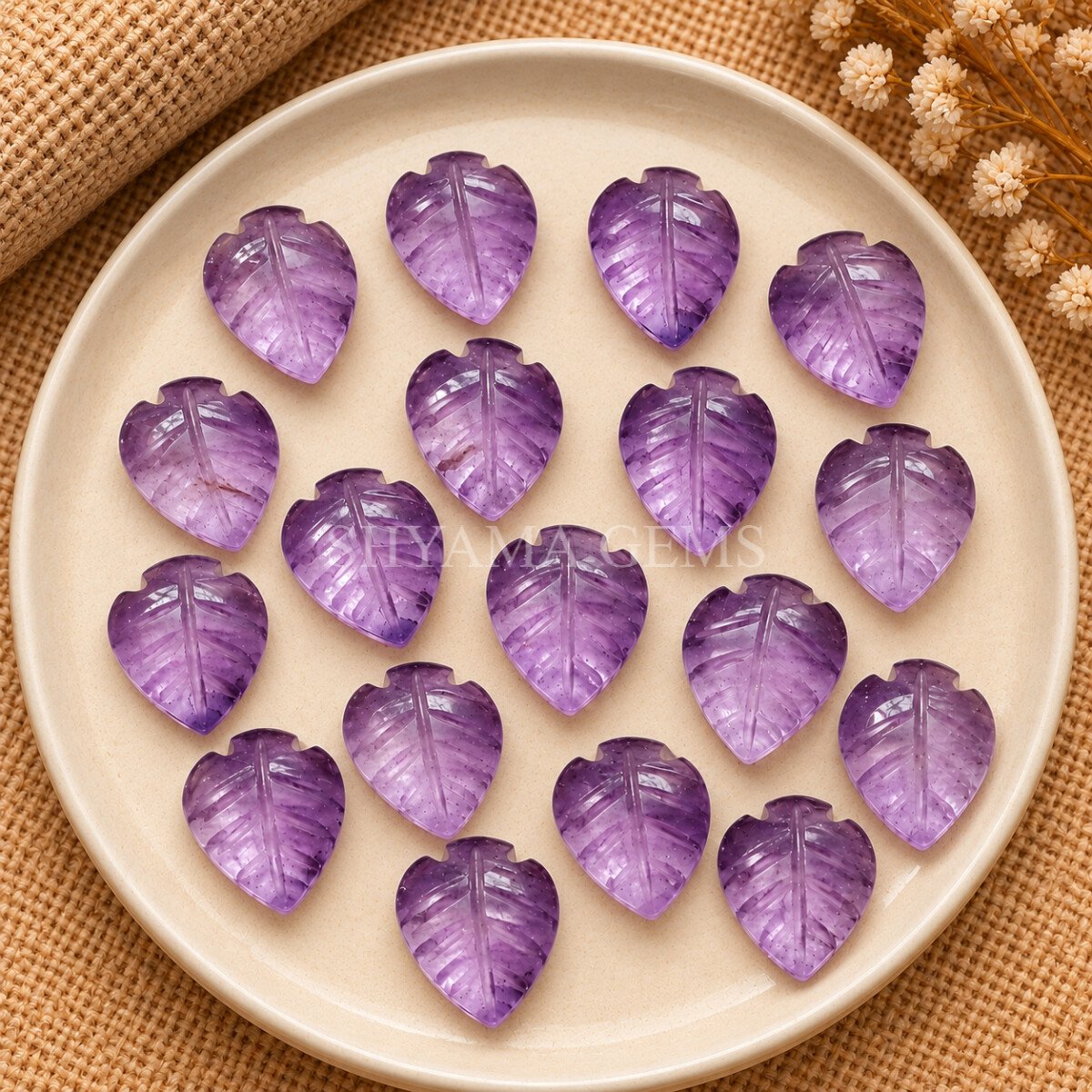 Pink Amethyst Leaf Carved Gemstone 14x10mm Pink Amethyst Leaf Carved Gemstone 14x10mm