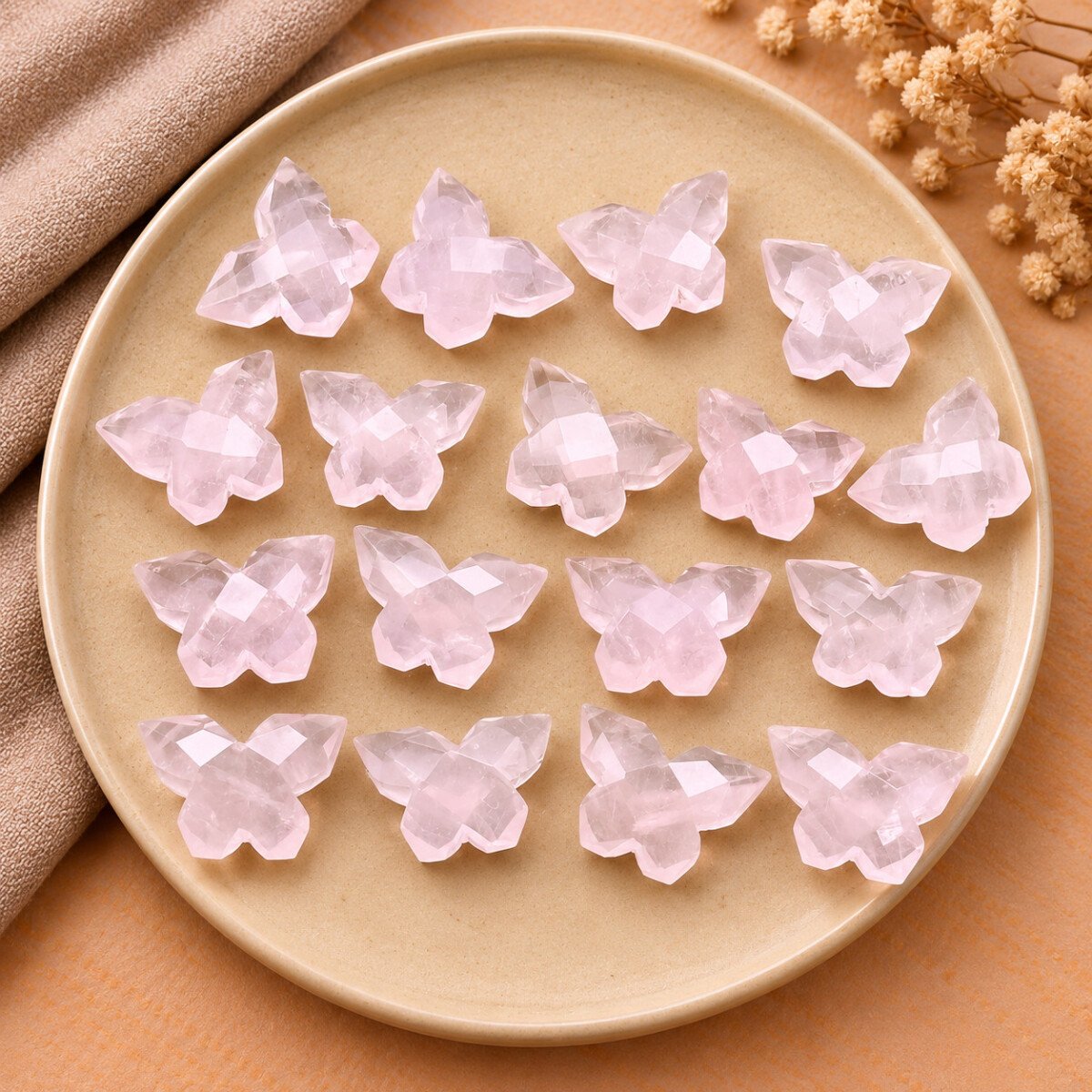 Rose Quartz Faceted Butterfly 14x10mm Rose Quartz Faceted Butterfly 14x10mm