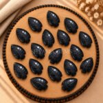 Black Onyx Leaf Carved Gemstone 14x10mm