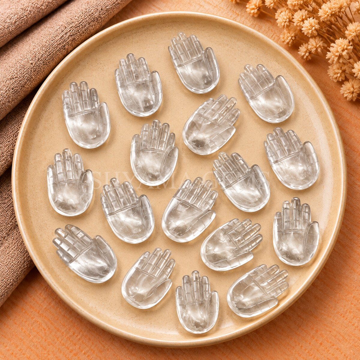 Crystal Quartz Carved Hamsa Hand 25mm Crystal Quartz Carved Hamsa Hand 25mm