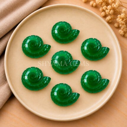 Green Onyx Shell Snail Nautilus Carved 20mm Gemstone