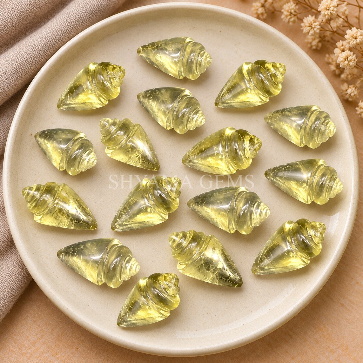 Lemon Quartz Conch Shell Carved Gemstone 18×10mm Lemon Quartz Conch Shell Carved Gemstone 18×10mm