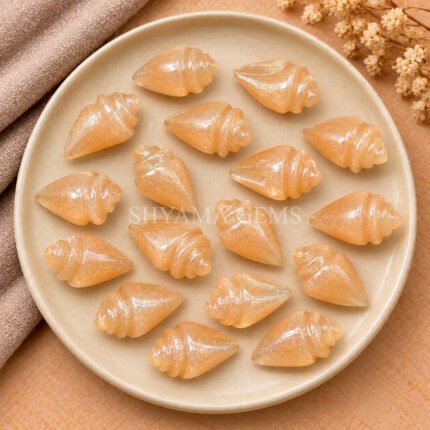Peach Moonstone Conch Shell Carved Gemstone 18×10mm