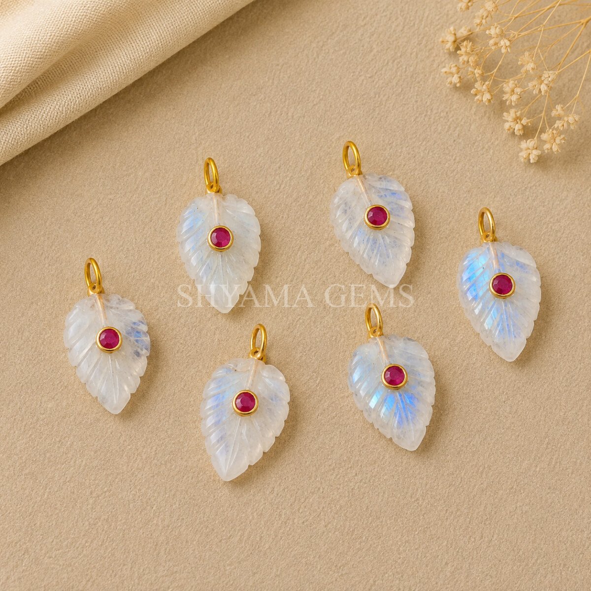 Rainbow Moonstone Leaf Inlay Pendant 14x10mm Rainbow Moonstone Leaf Inlay Pendant 14x10mm