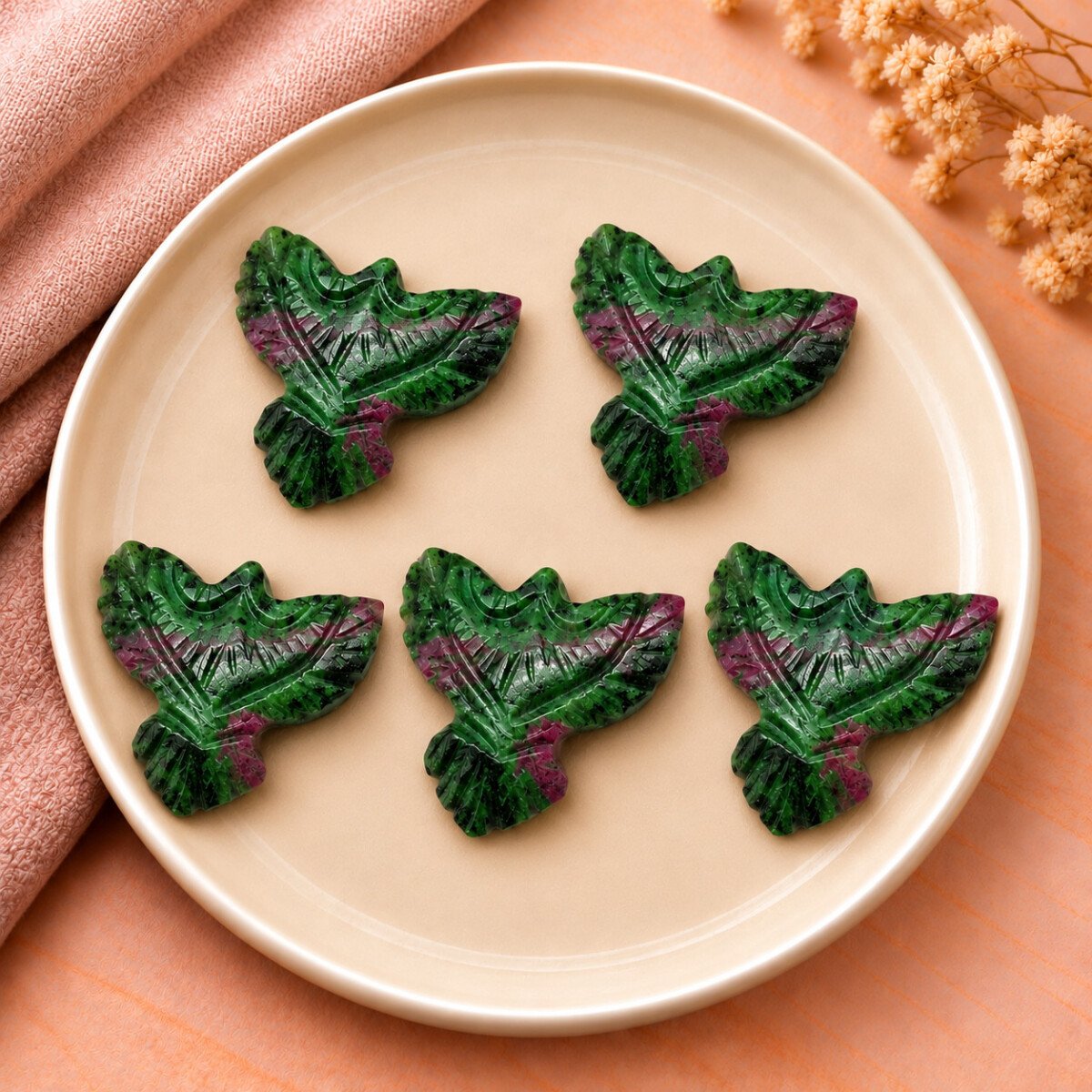 Ruby Zoisite Eagle Shape 30mm Loose Gemstone Ruby Zoisite Eagle Shape 30mm Loose Gemstone